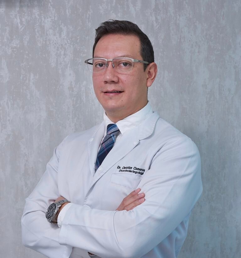Dr. Christian Cisneros Hinostroza